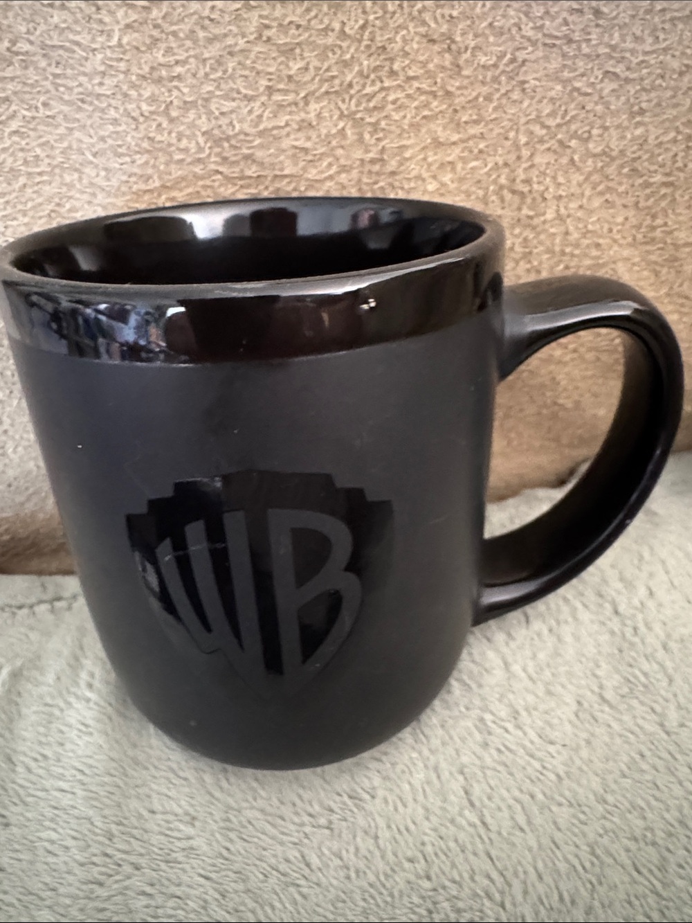 Warner Bros. Black Ceramic Mug with Glossy WB Emblem - Picture 2 of 4